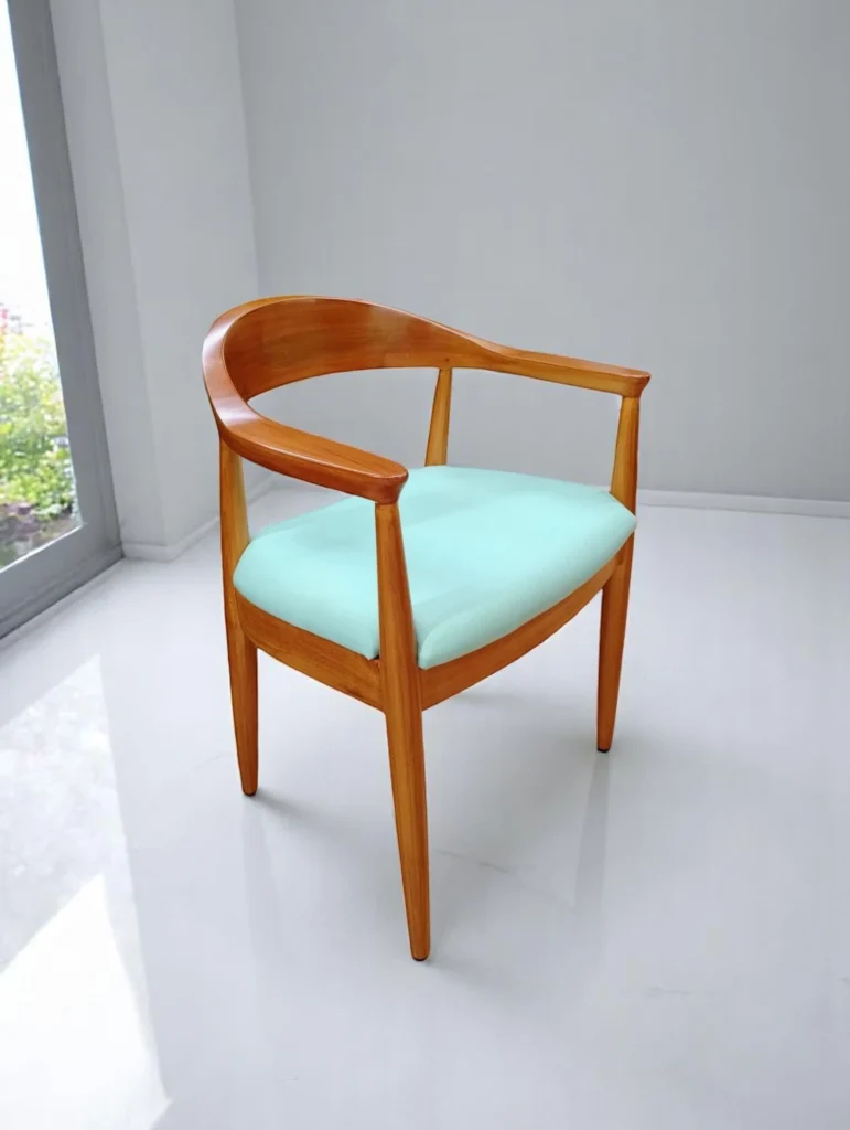 Solid wooden chair with cushion design