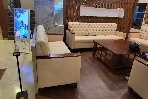 Hotel furniture manufacturer in Bangalore – custom stylish hotel interiors